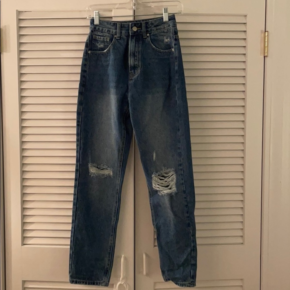 Dark wash ripped straight leg/mom jeans